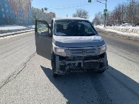 Очевидцев столкновения Honda N-WGN  и Toyota Land Cruiser Prado ищут в Южно-Сахалинске, Фото: 3
