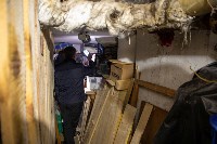 Газовый баллон и полбочки дизеля обнаружили в подвале многоэтажки в Южно-Сахалинске, Фото: 2