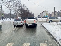 Очевидцев столкновения внедорожников ищут в Южно-Сахалинске, Фото: 2