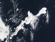 Заснеженные острова Сахалинской области показали из космоса, Фото: 1