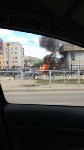 На перекрёстке улиц Ленина и Емельянова в Южно-Сахалинске загорелся автомобиль, Фото: 7