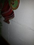 В Ногликах в новостройке рушатся потолки и стены, Фото: 12
