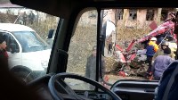 Лобовое столкновение двух грузовиков произошло на Холмском перевале, Фото: 11