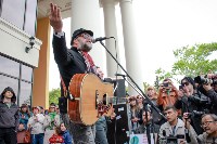 Борис Гребенщиков дал уличный концерт в Южно-Сахалинске, Фото: 77