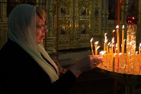 Православные Южно-Сахалинска идут поклониться мощам Матроны Московской, Фото: 31