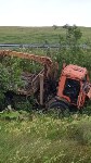 Пьяный водитель на кран-балке пробил дорожное ограждение и вылетел в кювет на юге Сахалина, Фото: 2