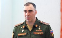 Бойцы принесли в музей на Курилах планшет и погоны погибшего сослуживца, Фото: 1