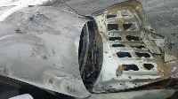 Toyota Allion сгорела в Южно-Сахалинске, Фото: 2