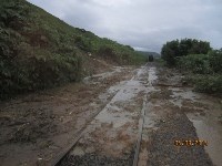 Грязевой  поток повредил железнодорожные пути в Холмском районе, Фото: 3