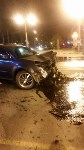 Кроссовер и автомобиль пиццерии столкнулись на площади Ленина в Южно-Сахалинске, Фото: 7