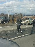 Несколько человек пострадали при лобовом столкновении автомобилей на юге Сахалина, Фото: 1