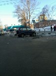 Внедорожник опрокинулся при ДТП в центре Южно-Сахалинска, Фото: 2