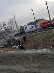 Поезд врезался в легковушку в Южно-Сахалинске, Фото: 3