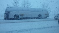 Междугородний автобус едва не опрокинулся в пригороде Южно-Сахалинска, Фото: 3