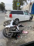 Мотоциклист пострадал при столкновении с Toyota Wish в Южно-Сахалинске, Фото: 2