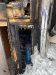 Два пожарных расчёта спасали от огня частный дом в Макарове, Фото: 3