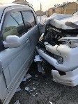 Водитель пострадал в аварии на окраине Южно-Сахалинска, Фото: 1