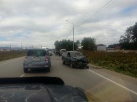 Автомобиль с женщиной и ребенком вылетел в кювет в Южно-Сахалинске, Фото: 2