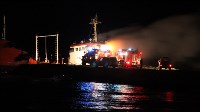 Пожар на танкере "Надежда", Фото: 5