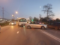 Очевидцев ДТП с участием автобуса и седана ищут в Южно-Сахалинске, Фото: 6