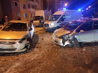 Очевидцев аварии с участием Hyundai Solaris и Honda Fit ищут в Южно-Сахалинске, Фото: 1