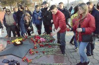 Южно-Сахалинск - памятная акция по жертвам теракта в Санкт-Петербурге, Фото: 13
