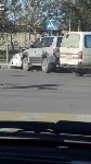 Внедорожник и малолитражка столкнулись на перекрестке в Южно-Сахалинске, Фото: 4