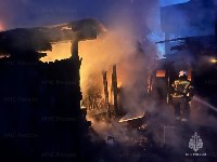 Пожар в СНТ "Лесник" в Южно-Сахалинске, Фото: 3