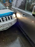 Очевидцев столкновения Toyota Kluger V и Infiniti QX56 ищут в Южно-Сахалинске, Фото: 1