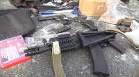Пистолет-пулемет и больше тысячи патронов изъяли у перевозчиков оружия на Сахалине, Фото: 17