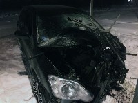В ДТП в Южно-Сахалинске машину проткнуло железными прутьями, Фото: 1