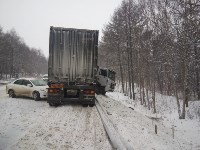 Две серьезные аварии произошли на Корсаковской трассе днем 4 февраля, Фото: 7