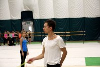 Юных гимнасток Южно-Сахалинска тренирует трехкратный чемпион мира , Фото: 16