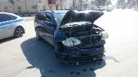 Автомобиль охранного агентства столкнулся с легковушкой в Южно-Сахалинске, Фото: 3