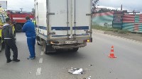 Мопед врезался в грузовик в Южно-Сахалинске, Фото: 3