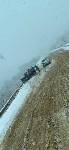 Кроссовер перевернулся при столкновении со внедорожником на Взморьевском перевале, Фото: 1