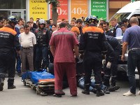 Мотоциклист попал под колеса внедорожника в Южно-Сахалинске, Фото: 2