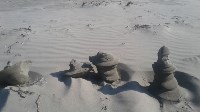 Загадочные песчаные сталагмиты выросли в заливе Мордвинова, Фото: 7