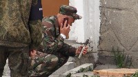Крупнокалиберный снаряд обнаружила в своем подъезде южносахалинка, Фото: 3