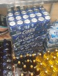 Крупную партию контрабандного алкоголя обнаружили на судне у берегов Сахалина, Фото: 3