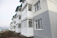 Восемнадцать семей из Южно-Курильска получили ключи от новых квартир, Фото: 5