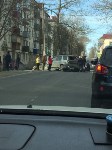 В Корсакове мотоциклист врезался в кроссовер, Фото: 3