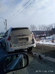 Три автомобиля столкнулись в районе «Федоровки» в Южно-Сахалинске, Фото: 3