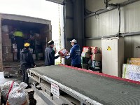 Почти 600 адресных посылок получат участники СВО от жителей Сахалинской области, Фото: 8