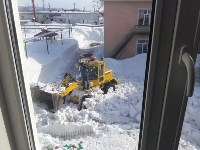 Снежная лавина сошла во двор детского сада в Соколе, Фото: 2