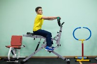 В отделении адаптивной физкультуры невельской спортшколы обновили инвентарь, Фото: 8