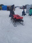 Пожарные на "Сахалинском льду" работали в качестве такси, Фото: 3