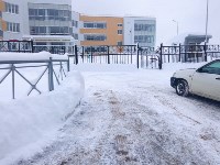 Расчистка школы в Долинске от снега, Фото: 4
