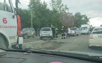 Два автомобиля столкнулись на проспекте Мира в Южно-Сахалинске, Фото: 3