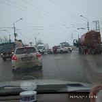 Седан и бензовоз столкнулись в Южно-Сахалинске, Фото: 1